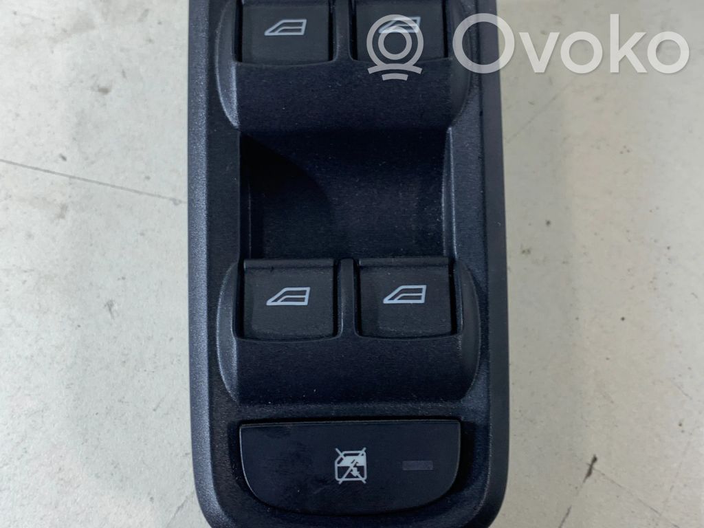 Ford Fiesta Electric window control switch 