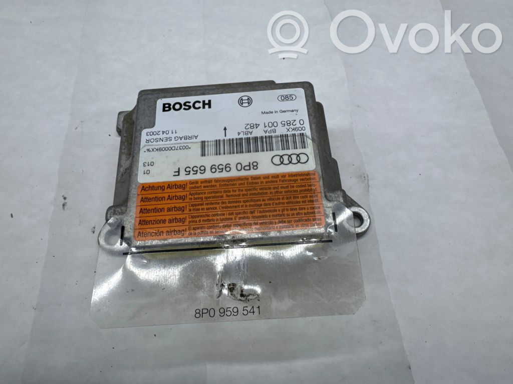 Audi A3 S3 8P Airbag control unit/module 