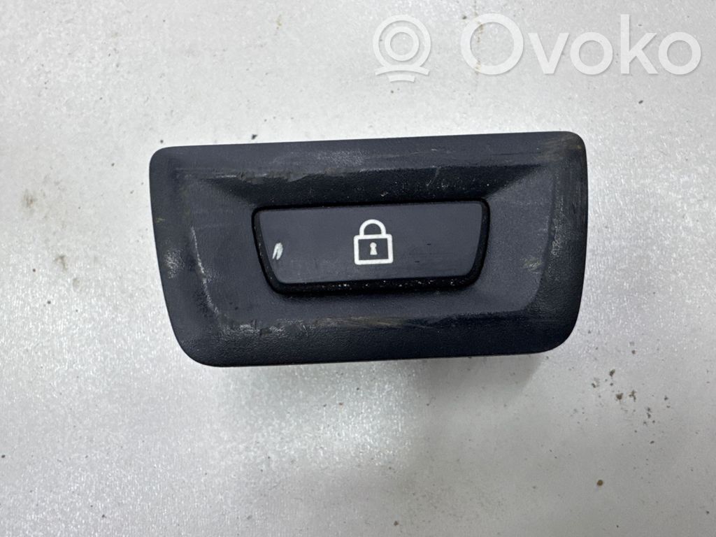 BMW 5 GT F07 Central locking switch button 