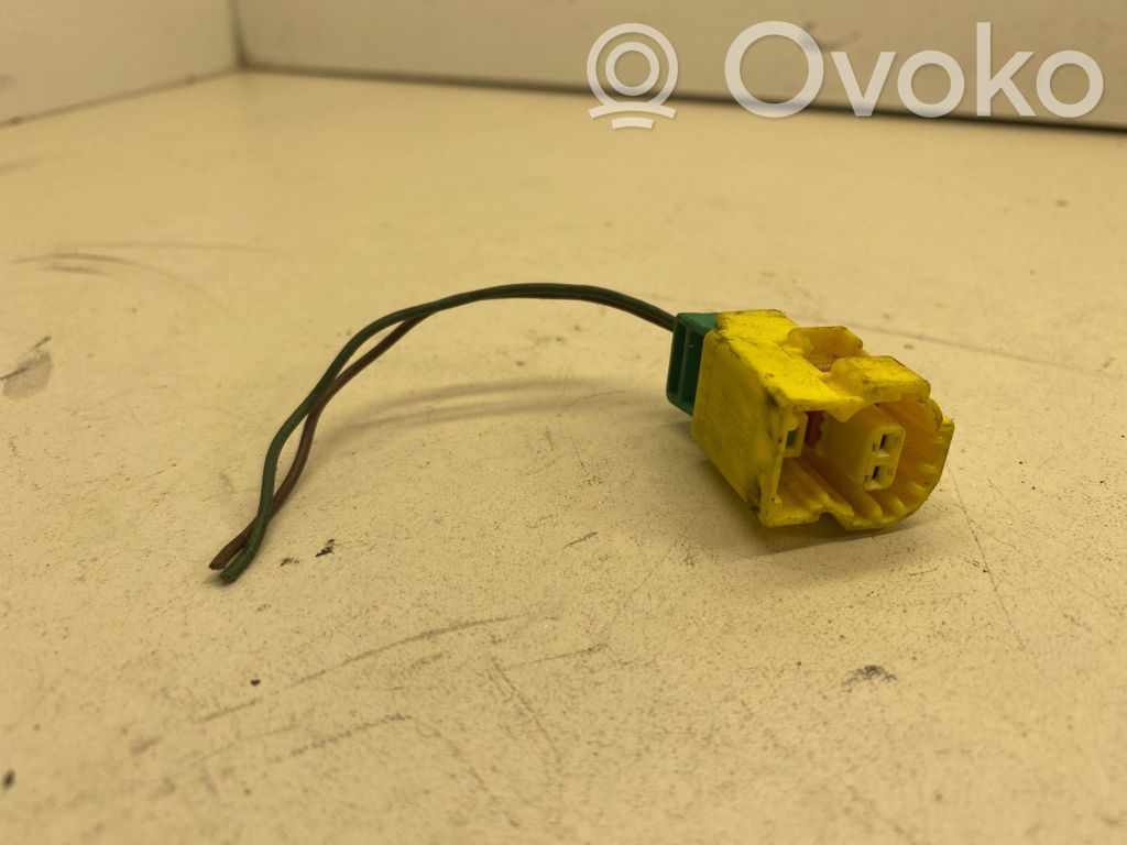Volkswagen PASSAT CC Airbag deployment crash/impact sensor 