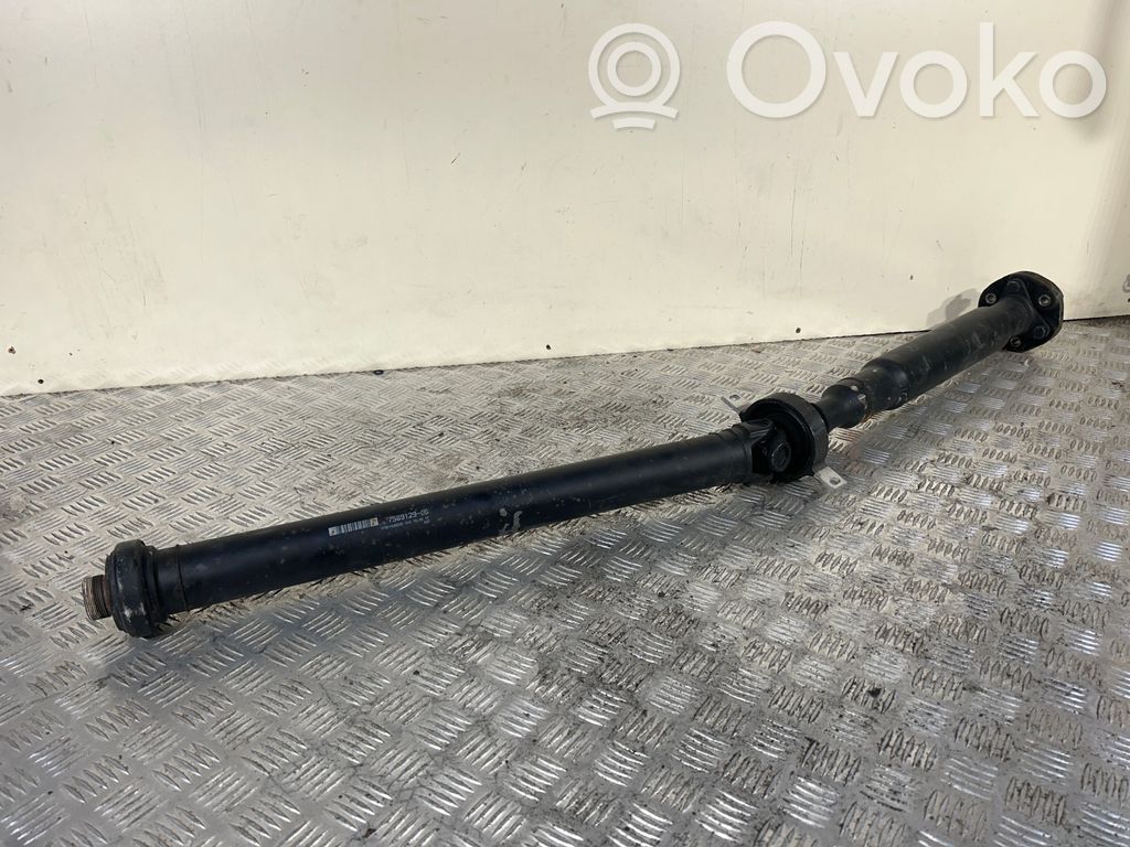 BMW X5 F15 Kardanas komplekte 