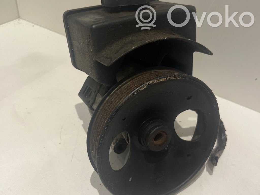 Volvo S80 Power steering pump 