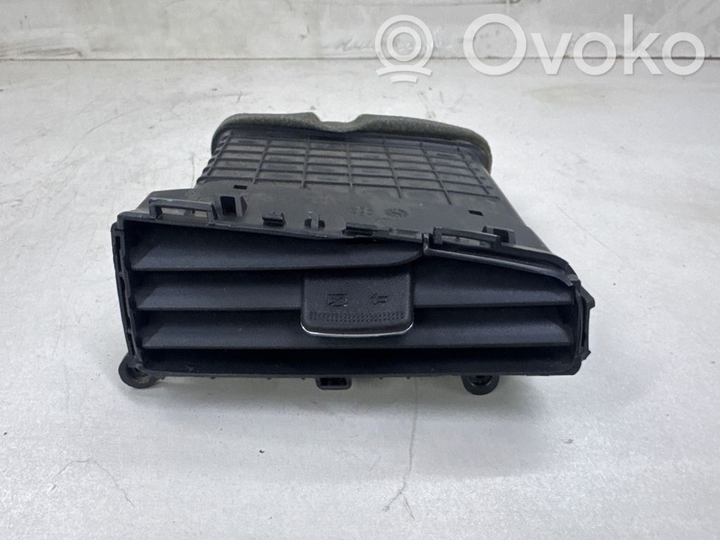 KIA Ceed Rejilla de ventilación central del panel 