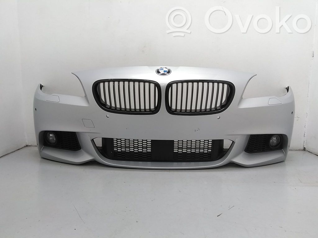 BMW 5 F10 F11 Zderzak przedni 