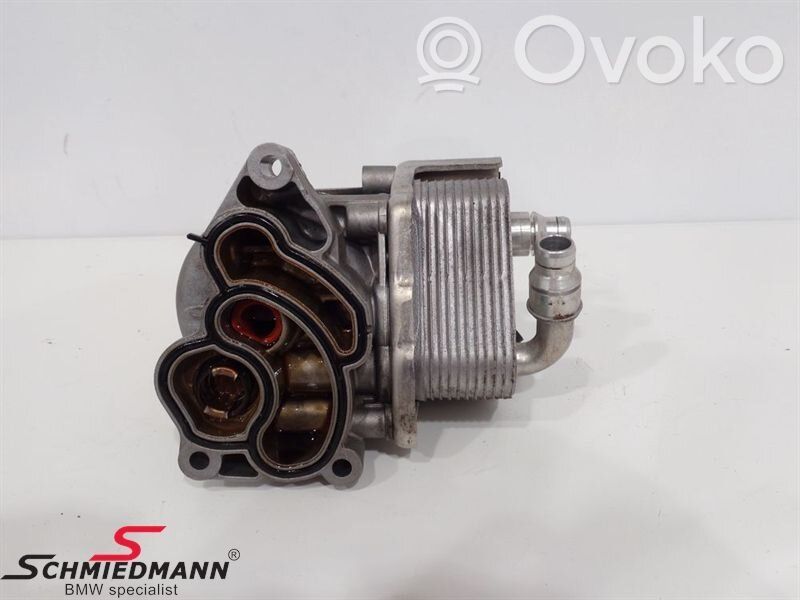 BMW 1 E81 E87 Oil filter mounting bracket 