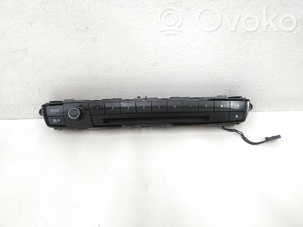 BMW 1 F20 F21 Konsola środkowa / Radio / GPS 