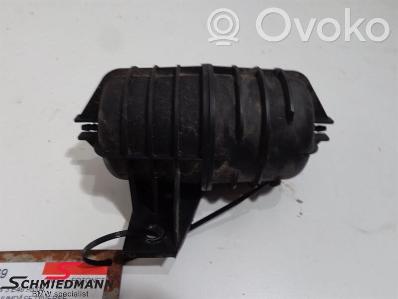 Other engine bay part   11652247620