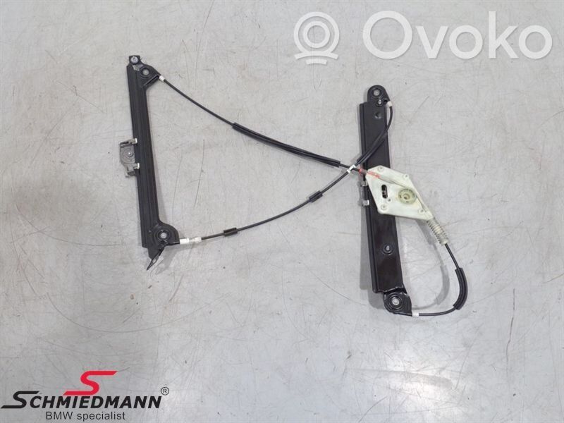 BMW 1 E81 E87 Front door window regulator with motor 
