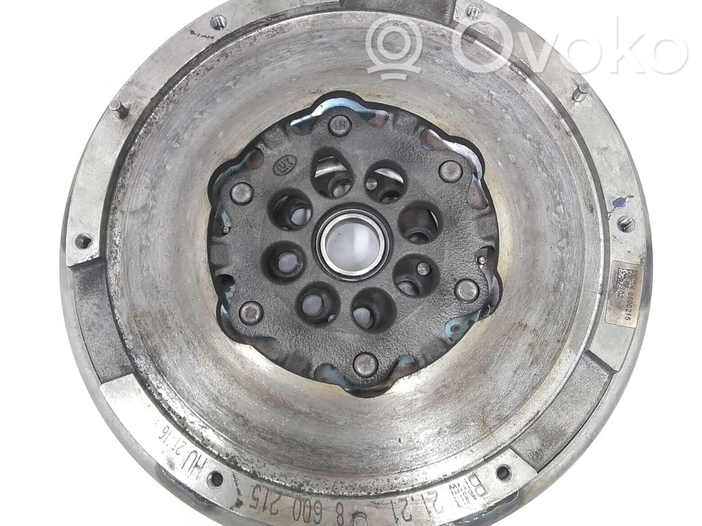 Koło zamachowe   21208600215