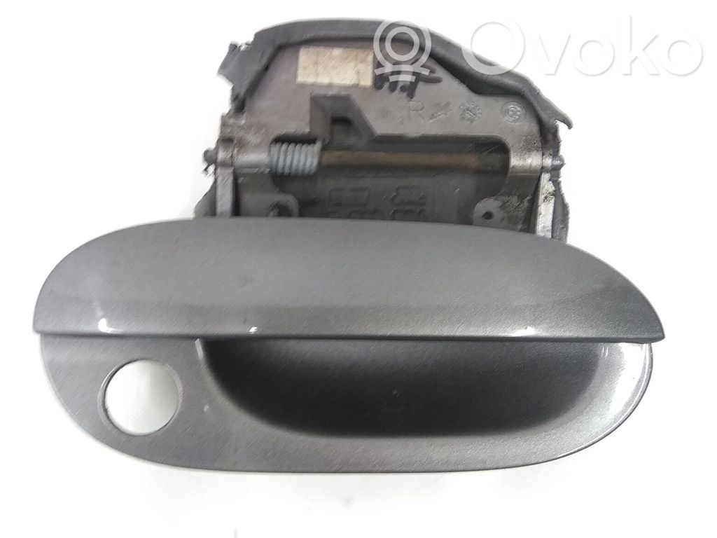 Manecilla externa puerta delantera   51218245462