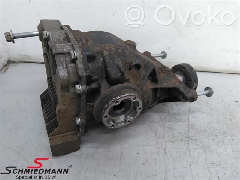 BMW 5 E60 E61 Galinis reduktorius 