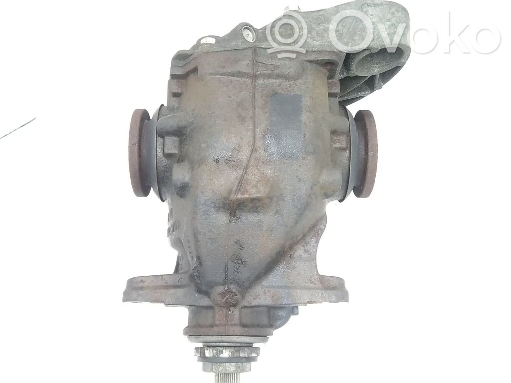Rear differential   33107572054