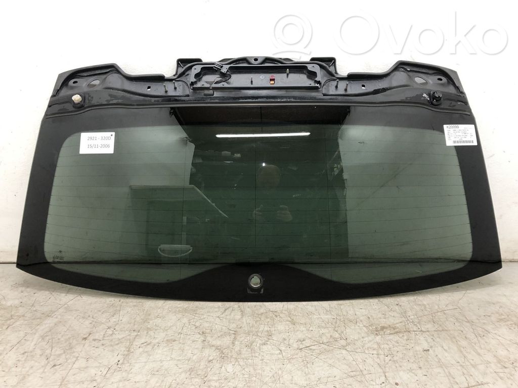 BMW 3 E90 E91 Pagrindinis galinių durų stiklas 