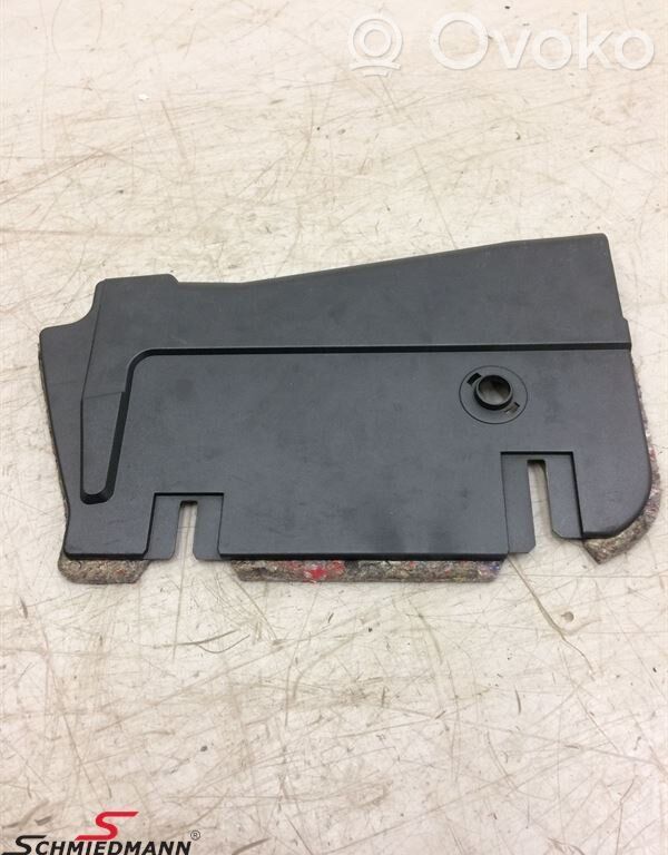 BMW 5 E39 Panelės apdailos skydas (apatinis) 