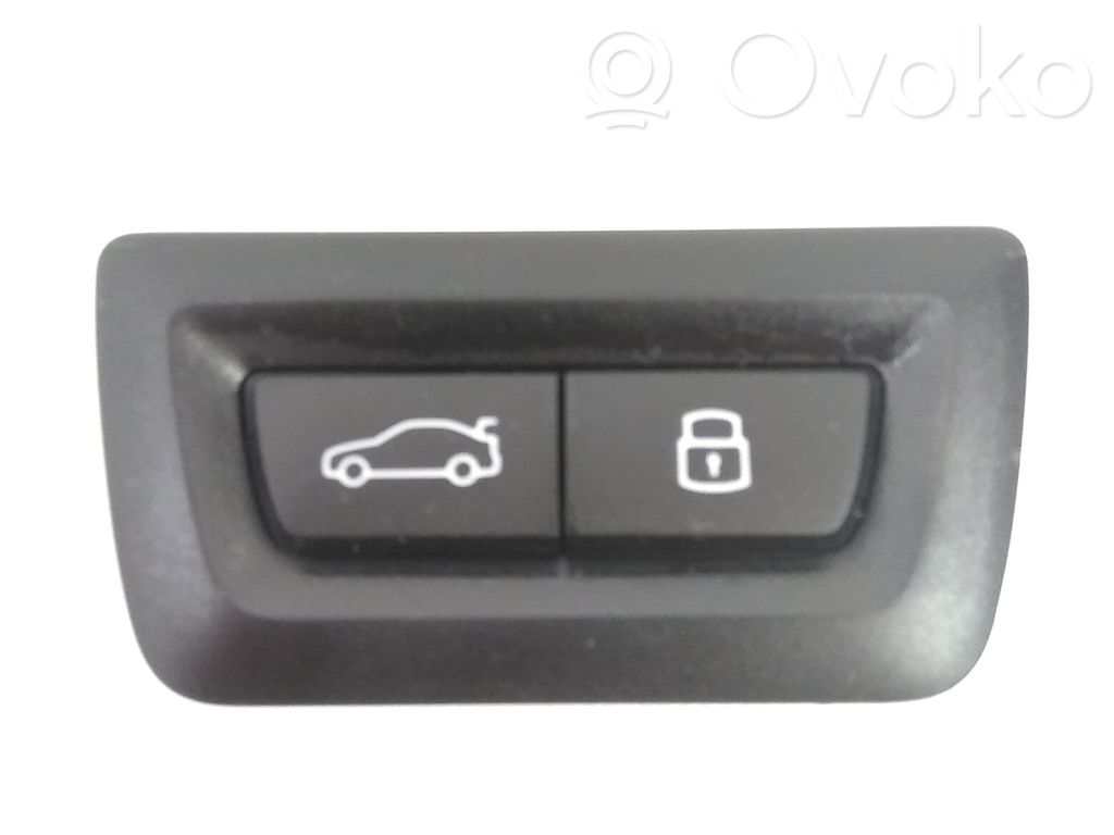 BMW 2 Active Tourer U06 Light switch 