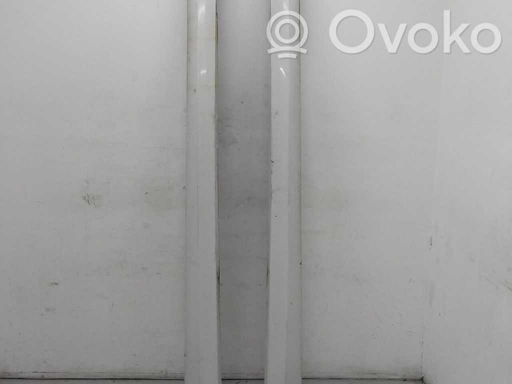 Slenkstis   51778041141