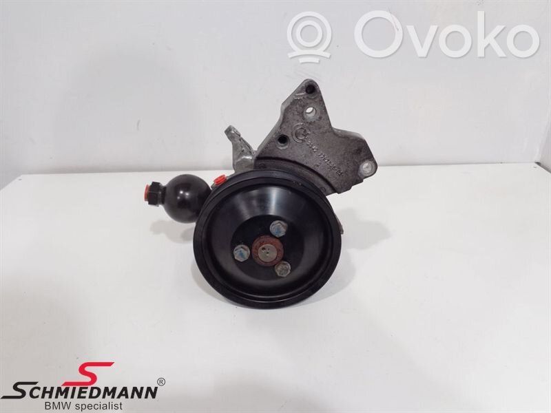 Power steering pump   32416781265