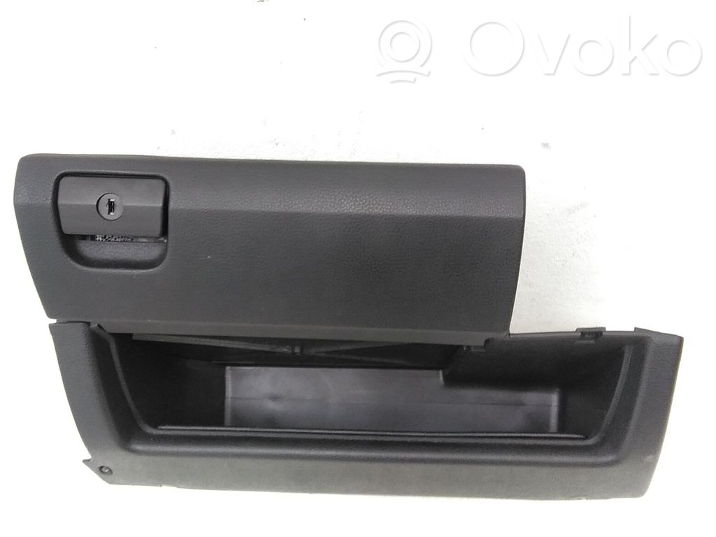BMW 3 E36 Stalčiukas 