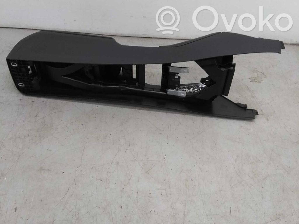 BMW 3 G20 G21 Dashboard storage box/compartment 