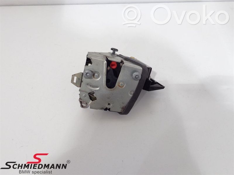 Loading door lock   51228125672