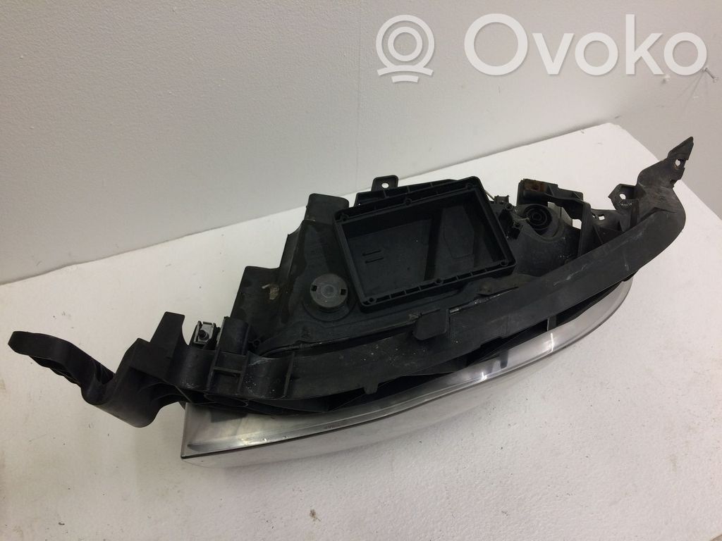 BMW 1 E81 E87 Headlight/headlamp 