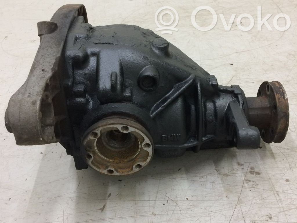 Hinterachsdifferential   33107503465