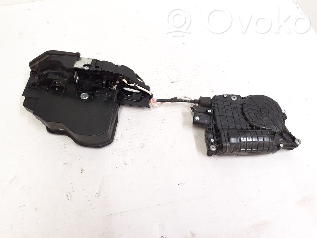 BMW 5 F10 F11 Zamek drzwi tylnych samochodów dostawczych 
