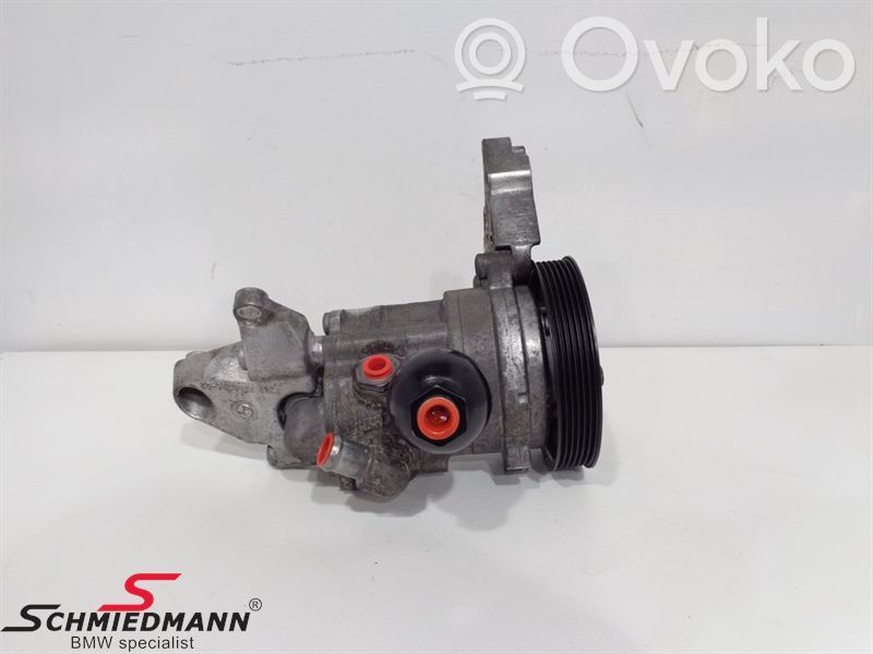BMW 5 E60 E61 Power steering pump 