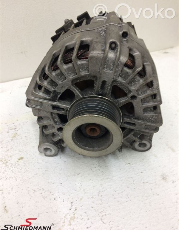 BMW 5 F10 F11 Lichtmaschine 
