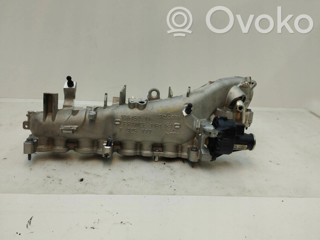 BMW 5 G30 G31 G38 Kolektor ssący 