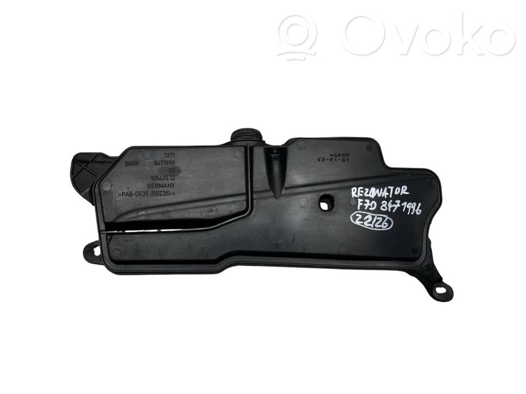 BMW 1 F70 Ansaugdämpfer Resonator 