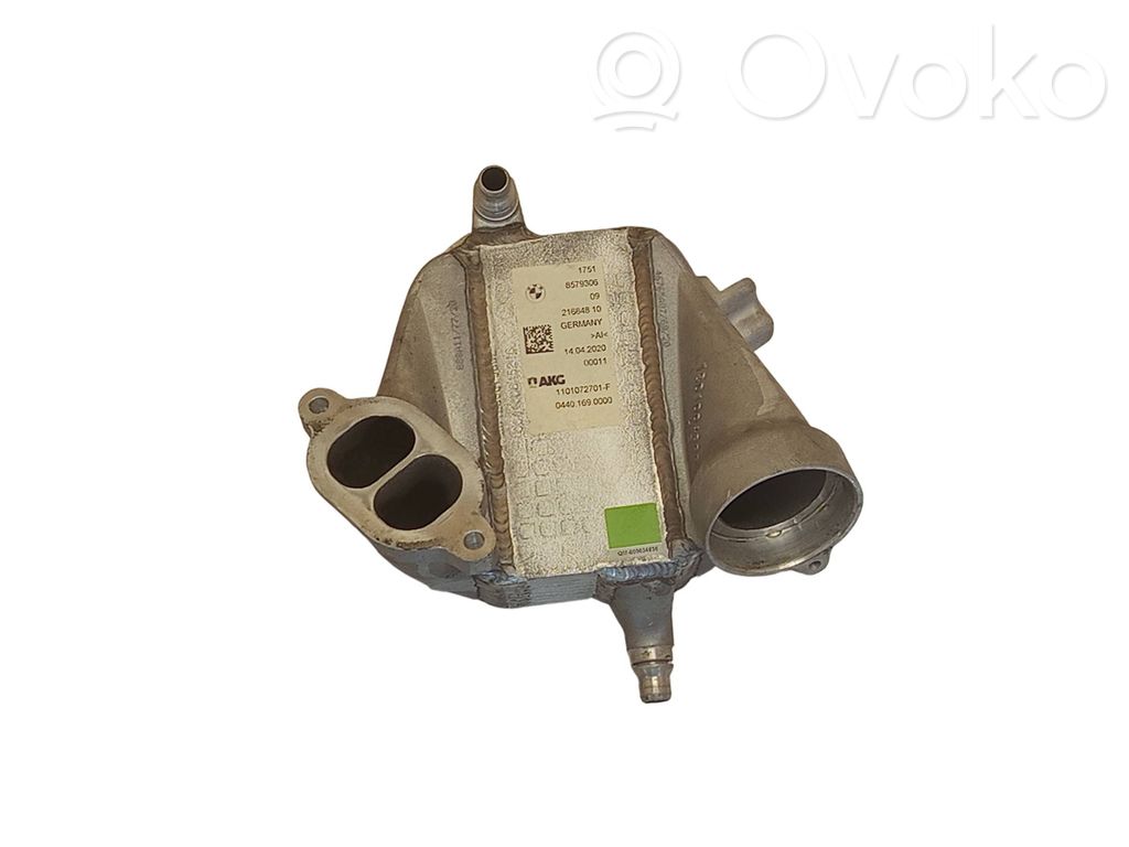 BMW 5 G30 G31 G38 Chłodnica powietrza doładowującego / Intercooler 