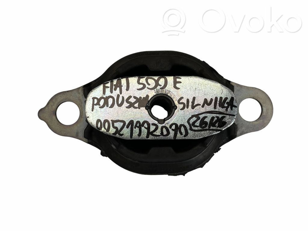Fiat 500E Engine mount vacuum valve 
