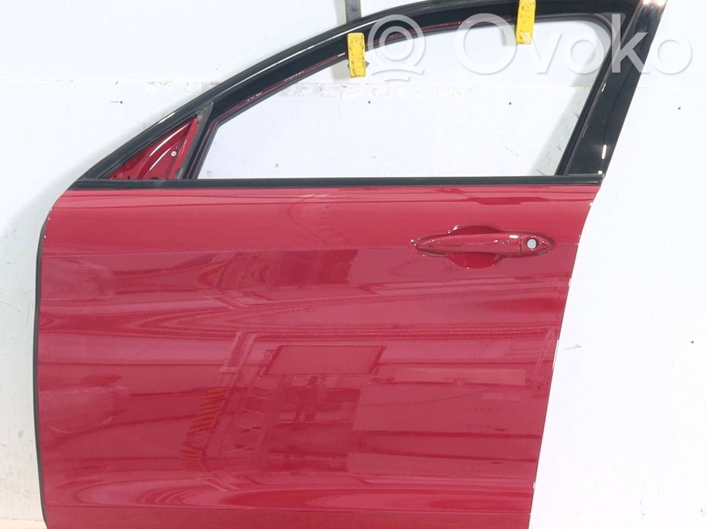 Alfa Romeo Stelvio Portiera anteriore 