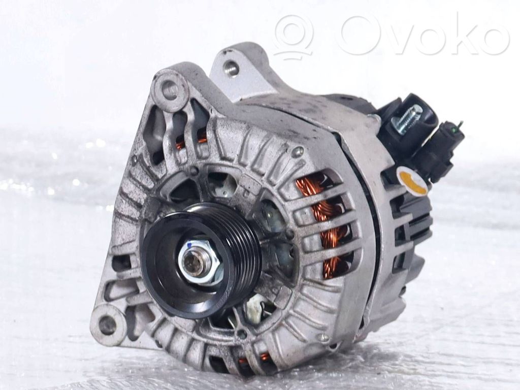 Peugeot 206 Alternador 