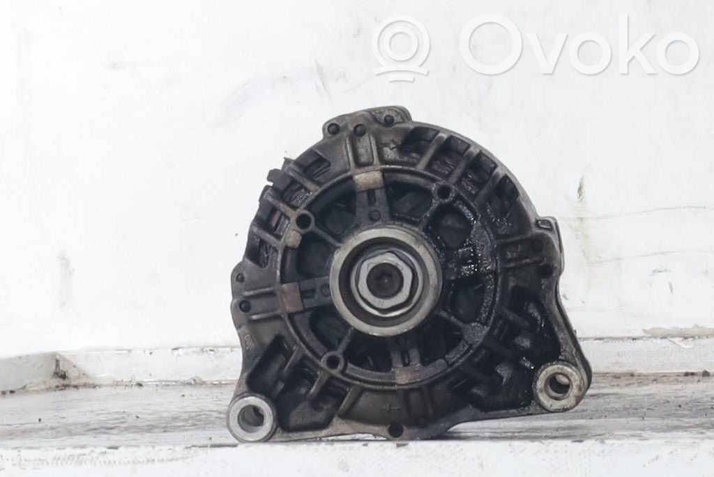 Peugeot 207 Alternador 