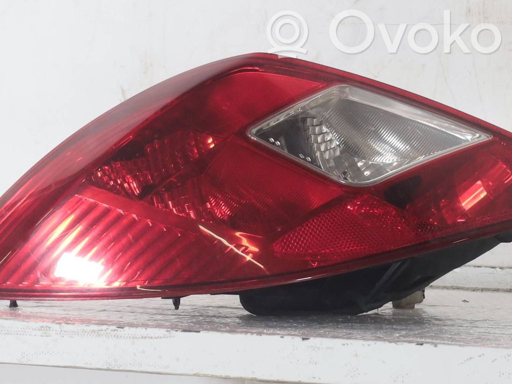 Lampa tylna   31194UP,93190950