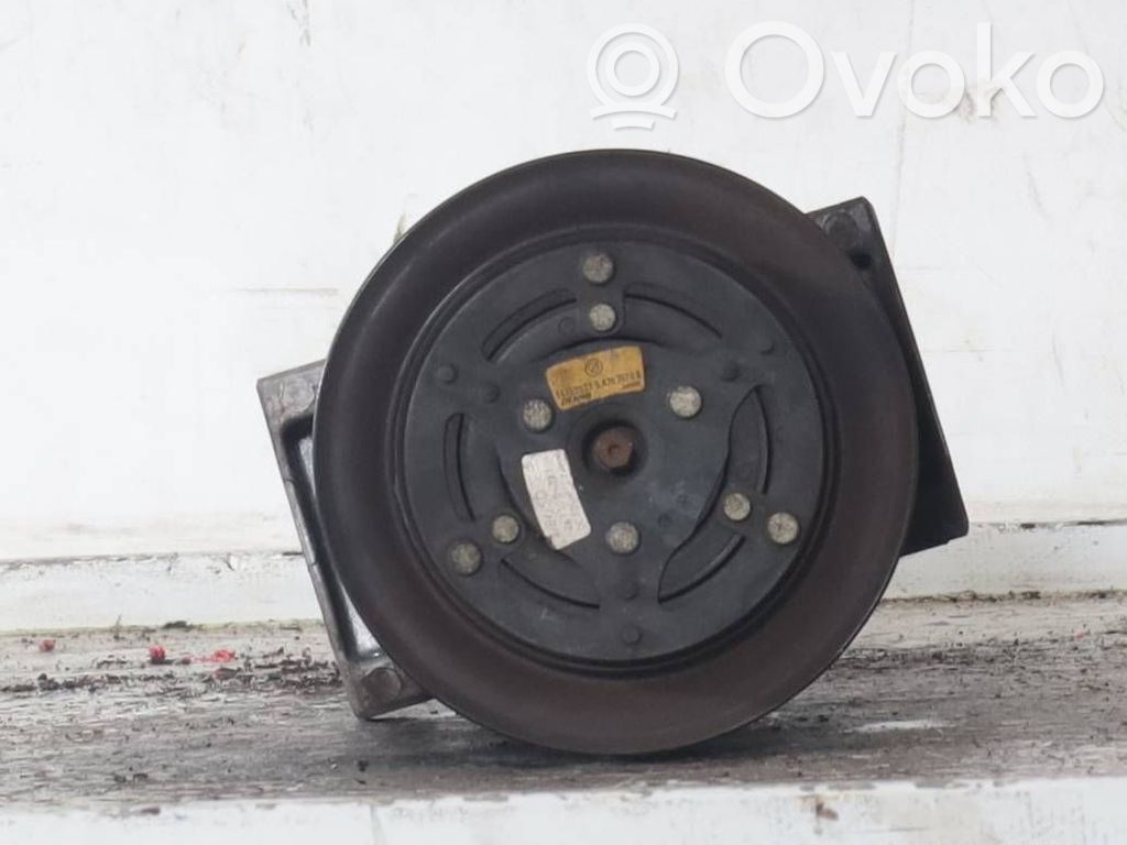 Kompresor / Sprężarka klimatyzacji A/C   35220UP,51752531