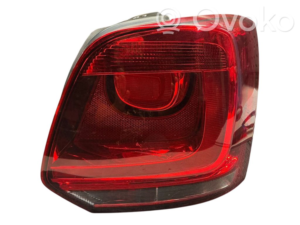 Lampa tylna   6R0945258H,6R0945096AD,6R0946096AE