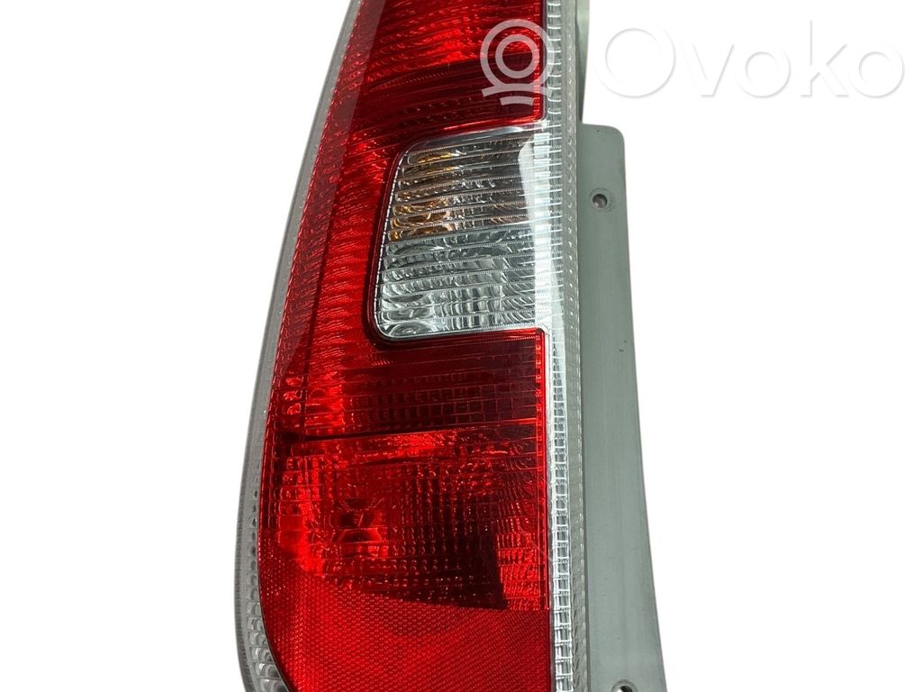 Lampa tylna   5J7945111,ZSB5J7945095