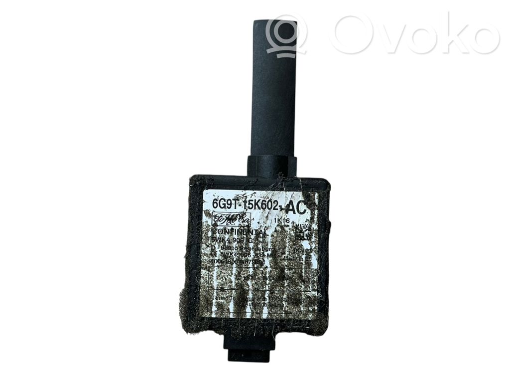 Ford Focus Aerial antenna amplifier 