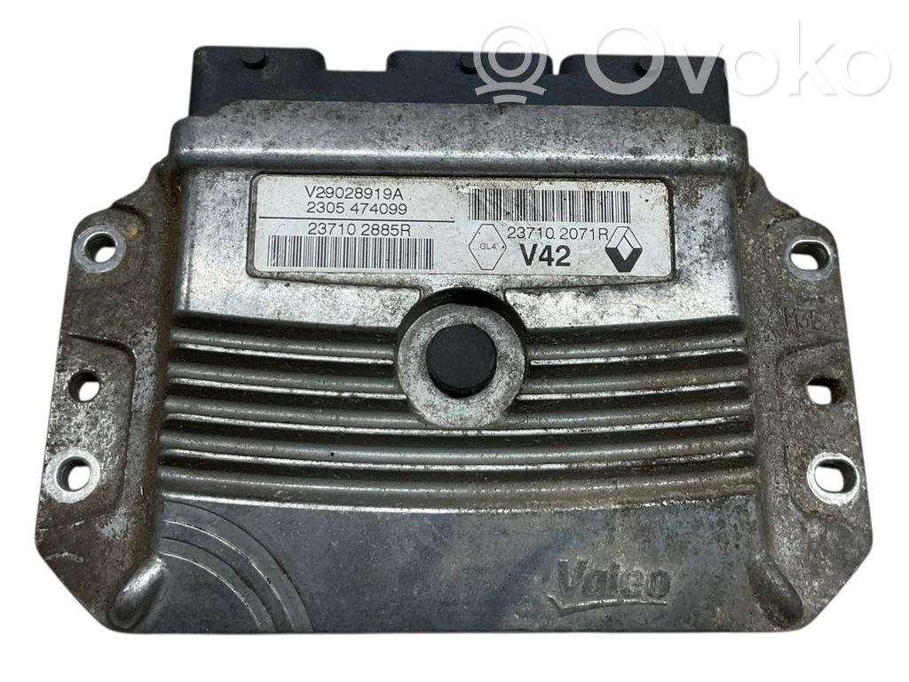 Renault Clio IV Engine control unit/module 