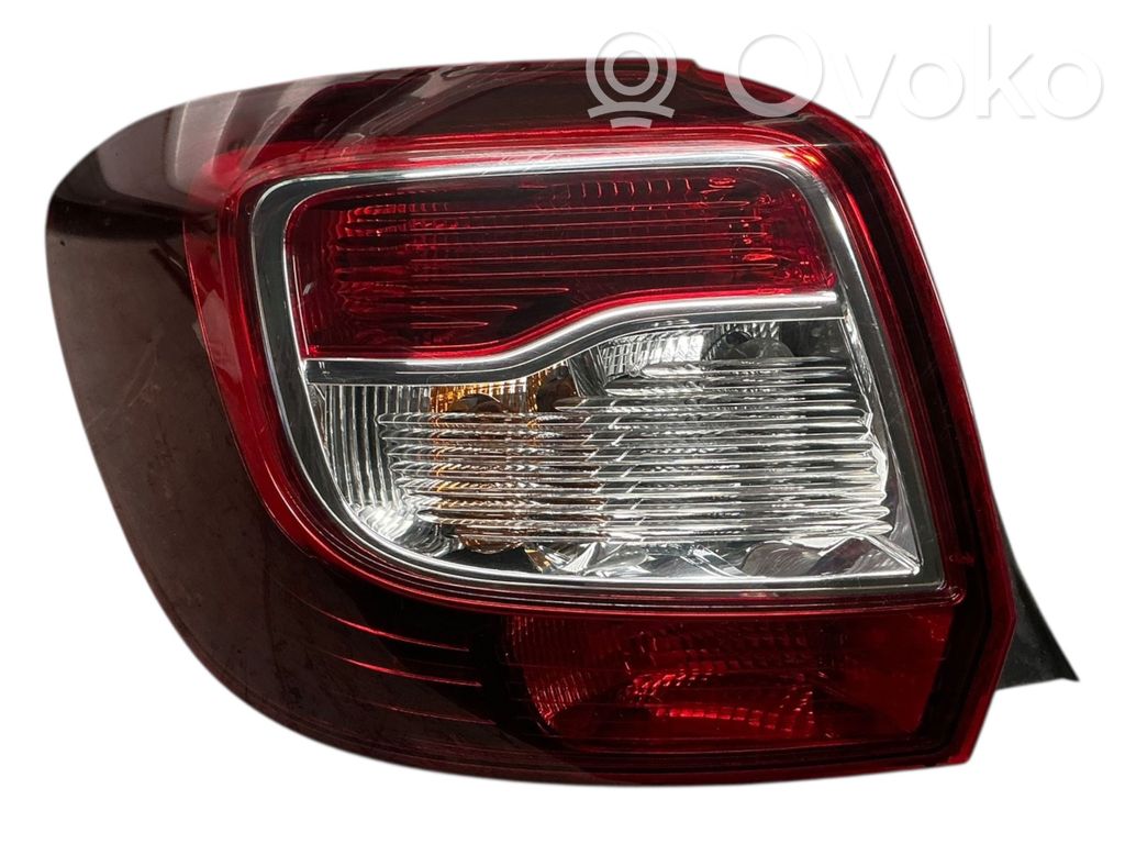 Dacia Sandero II Lampă spate în caroserie 