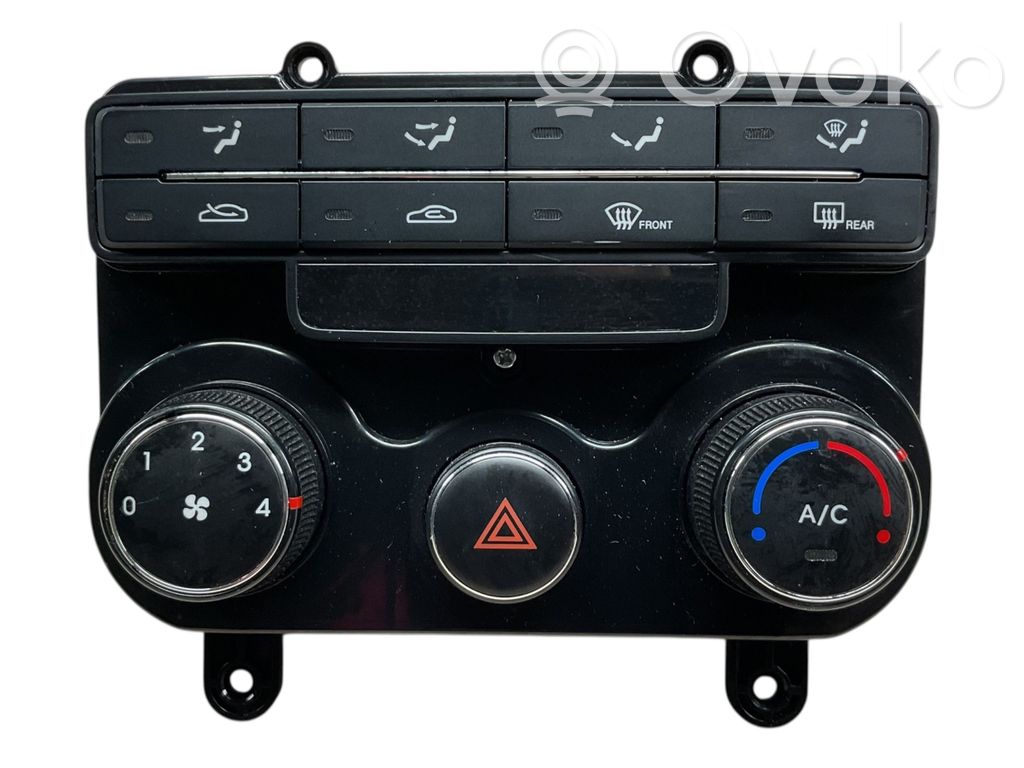 Hyundai i30 Climate control unit 