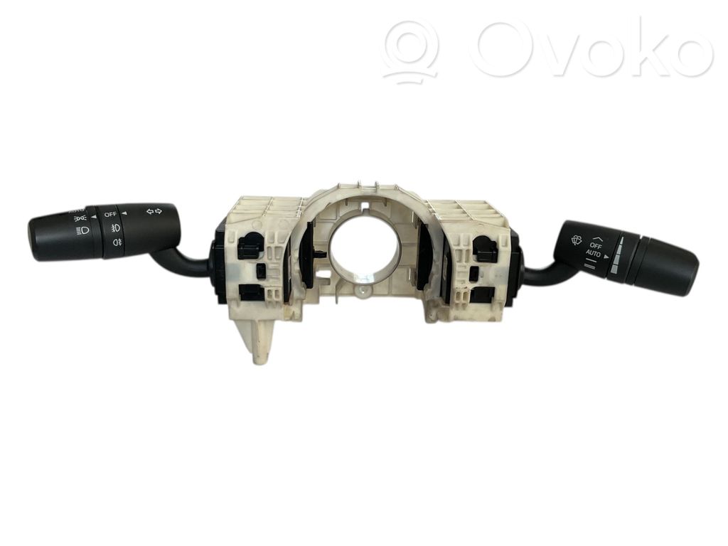 Mazda 6 Interruptor/palanca de limpiador de luz de giro 