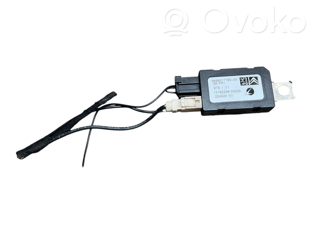 Citroen DS4 Antenas pastiprinātājs 