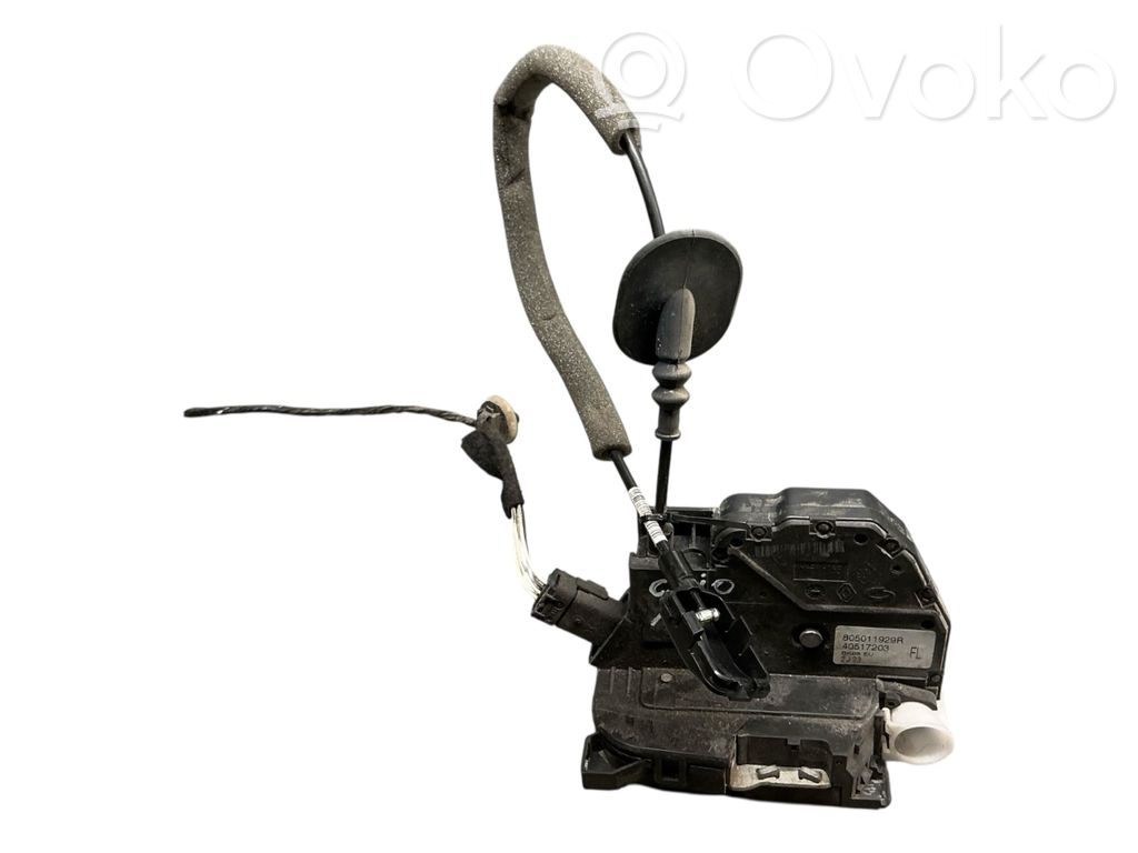Renault Clio IV Front door lock 