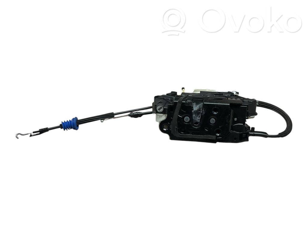 Volkswagen PASSAT CC Etuoven lukko 