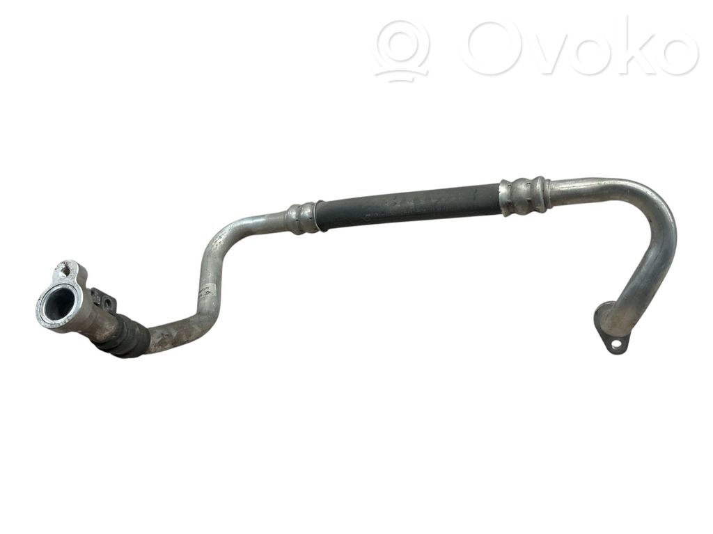 Renault Clio IV Ilmastointilaitteen putki (A/C) 
