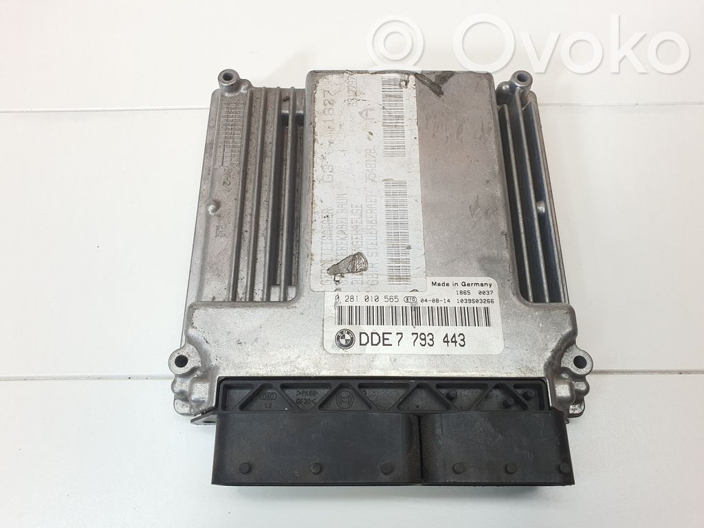 BMW 3 E46 Engine control unit/module 